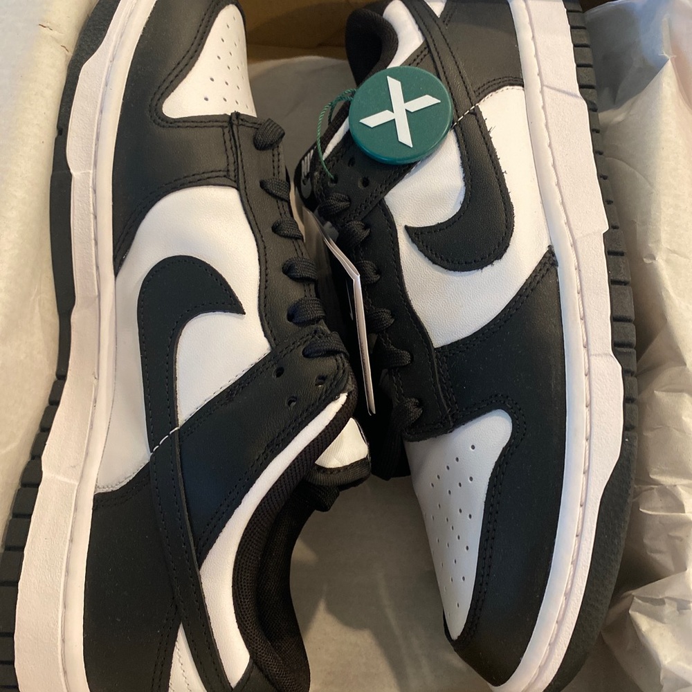Nike Panda Dunks - Mens 10.5